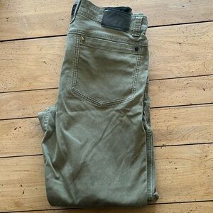 Mens Wrangler ATG utility pant